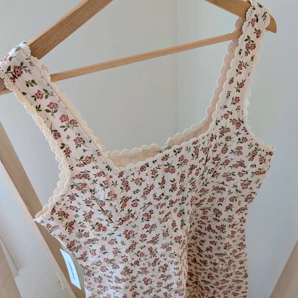 NWT Princess Polly Dasha Scalloped Lace Trim Floral Mini Dress In Cream -  10
